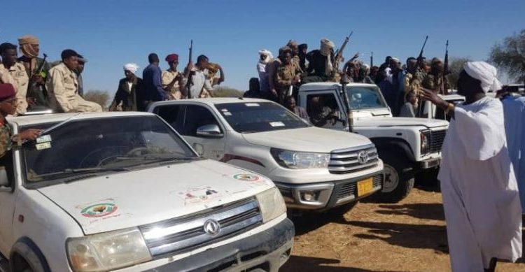 (تمازج) تستعرض قواتها العسكرية بشرق دارفور