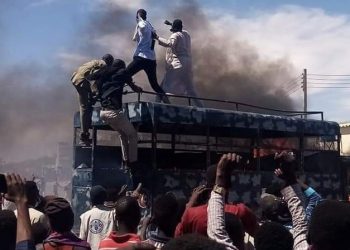 مظاهرات وأعمال شغب في سوق نيالا