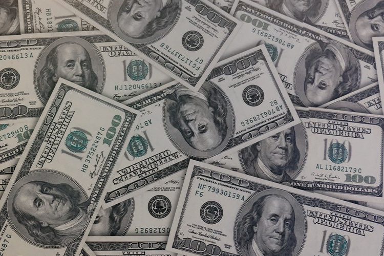 استمرار ارتفاع سعر صرف الدولار