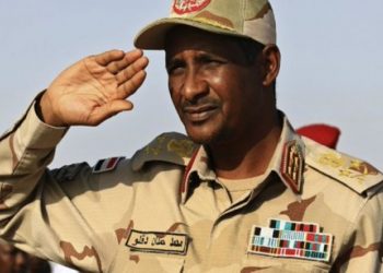 سياسي يشيد بدور حميدتي في معالجة الأزمات الاقتصادية