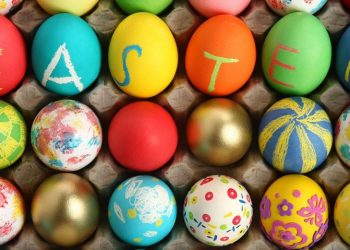 عطلة عيد القيامة للطوائف الغربية الخميس