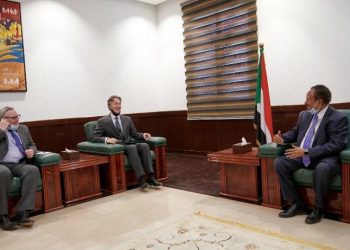 حمدوك يمتدح دور المملكة المتحدة الداعم لحكومة الفترة الانتقالية