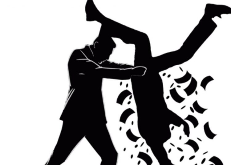 نهب صحفية فرنسية وباحث امريكي في قلب الخرطوم