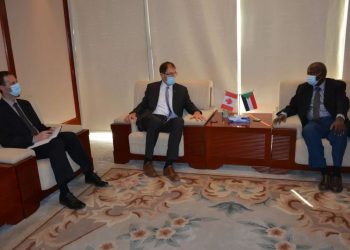 مباحثات مع كندا لتطوير التعاون في النفط والغاز