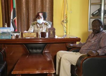 دعم سخي من النائب الأول لطلاب وطالبات داخليات جامعة الجنينة