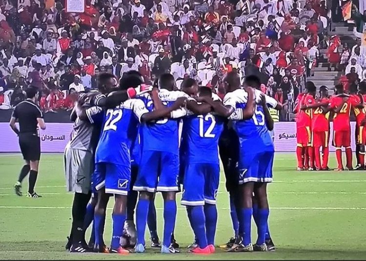 مسؤول باتحاد الكرة: سوداكال وعمر محمد عبد الله وراء قرار مباراة القمّة