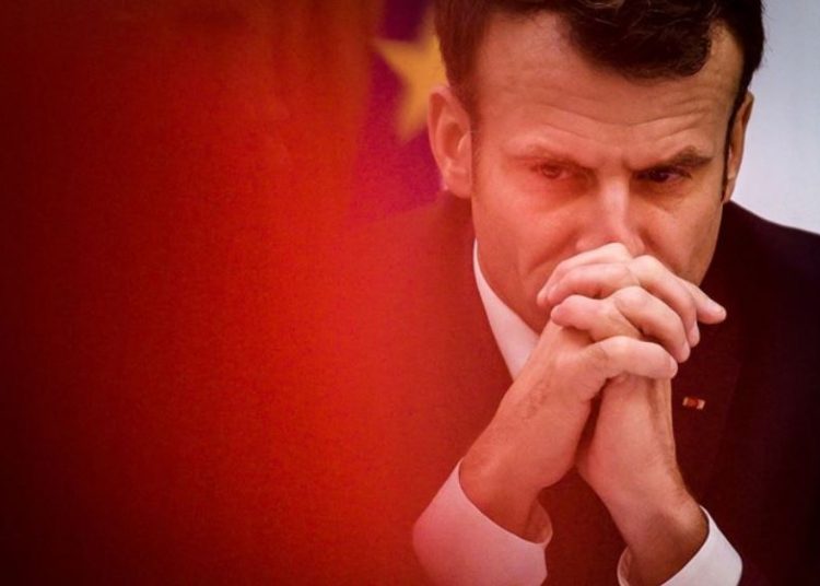 لقاء يجمع بين ماكرون والبرهان وحمدوك