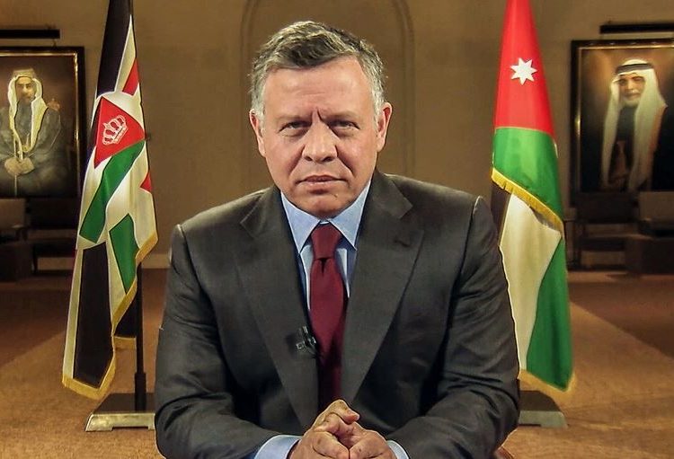 عبد الفتاح البرهان يهنئ الملك عبد الله الثاني بالاستقلال