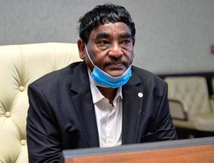 وزير الصناعة ابراهيم الشيخ يكتب عن مذبحة الأمس