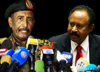 شكوك حول دور البرهان في محاولة اغتيال حمدوك