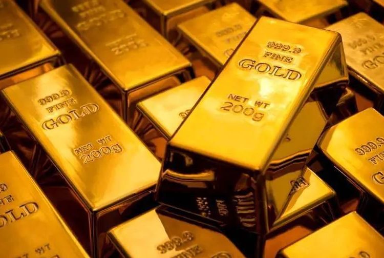 توقيع 5 اتفاقيات جديدة للتنقيب عن الذهب بثلاث ولايات