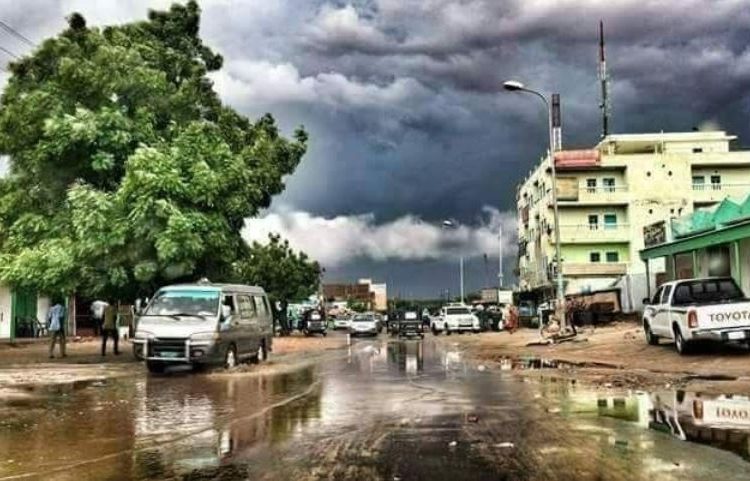 وفد صحي إلى نيالا لحل إضراب الكوادر الطبية