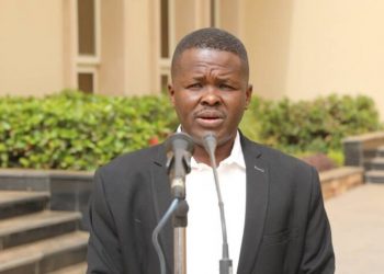 مجلس المريخ يصدر بياناً توضيحيّاً ويتوعّد الأندية المصرية ومهاجمه تيري