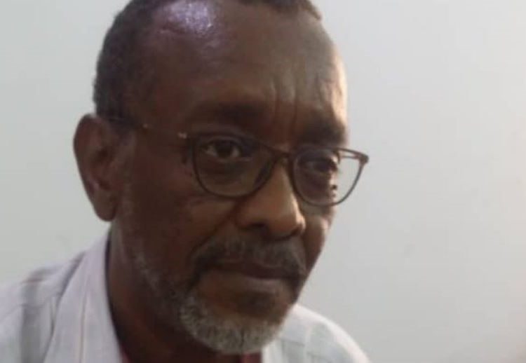 مواطن سوداني يتخلى عن سودانيته