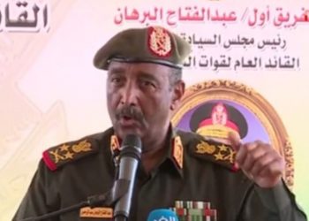 البرهان زعلان بسبب الانتقادات