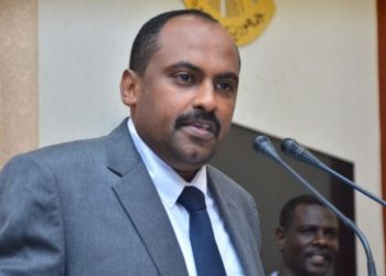 المجلس الإنتقالي يدين سحب الحماية عن الفكي ومقار التفكيك