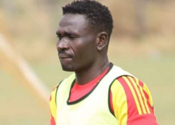 رمضان عجب يخرج من المستشفي