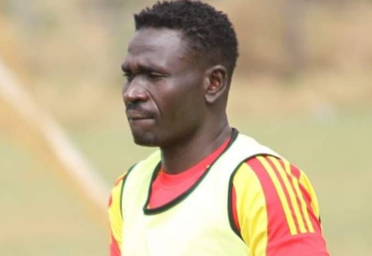 رمضان عجب يخرج من المستشفي