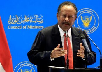 حمدوك رئيسًا للحكومة بدون أي صلاحيات