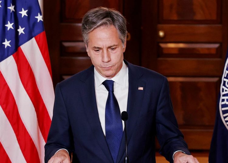 في ذكرى استقلال السودان بلينكن يؤكد وقوف واشنطن إلى جانب الشارع