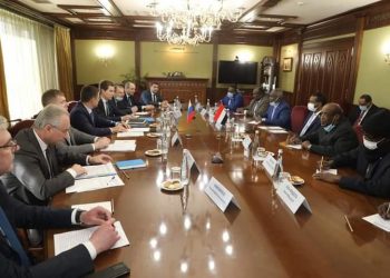 دقلو يبحث مع نائب رئيس الوزراء الروسي تفعيل جميع الاتفاقيات الاقتصادية