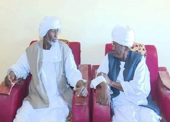 والي كسلا يقف على الاحتياجات الخدمية لمنطقة هداليا