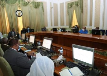 د. عبد الباقي يرأس إجتماع اللجنة العليا للطوارئ الصحية