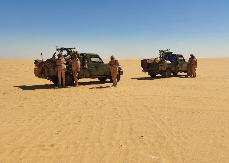 إصابة ٩ أفراد من قوات الدعم السريع