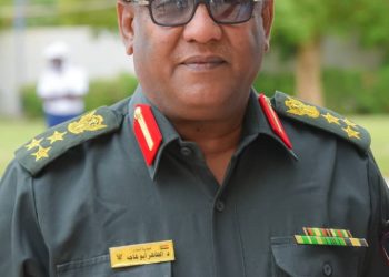 نقد المستشار الإعلامي لرئيس مجلس السيادة، العميد الطاهر أبو هاجة بوضع التلفزيون السوداني