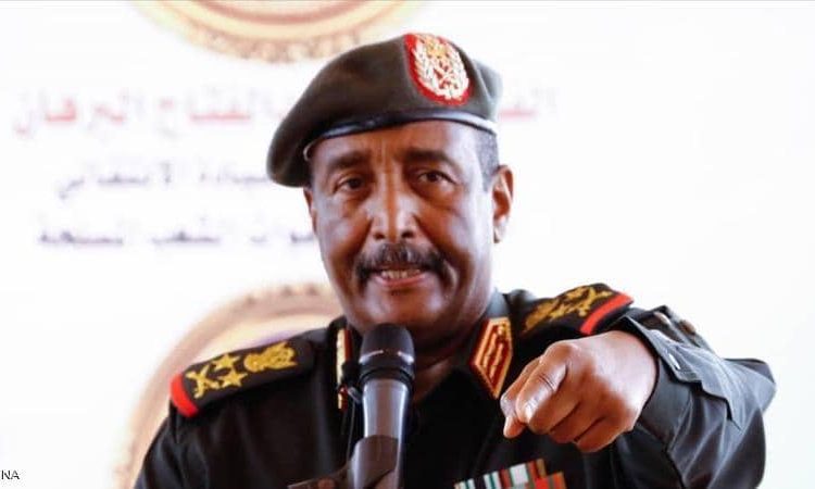 البرهان يبرم اتفاقا مع بعض قادة الدعم السريع للإطاحة بحميدتي