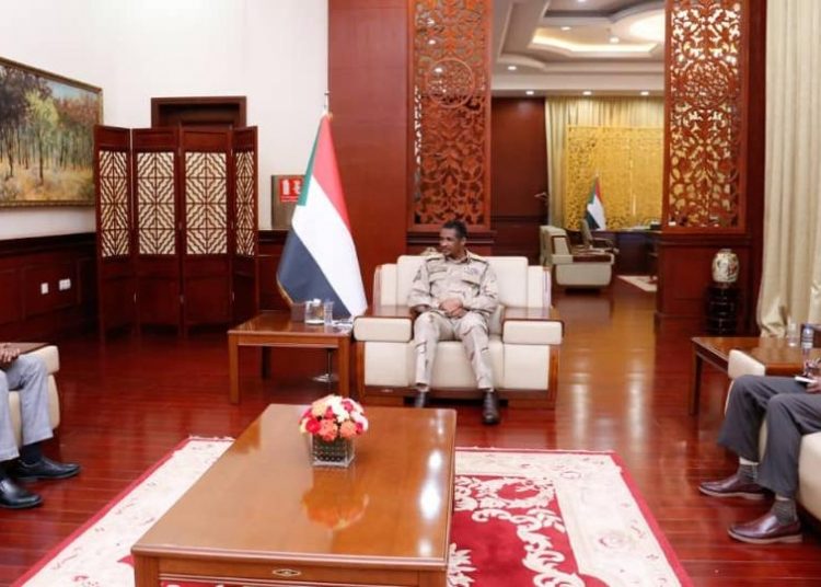 دقلو يلتقي رئيس المفوضية القومية لحقوق الإنسان