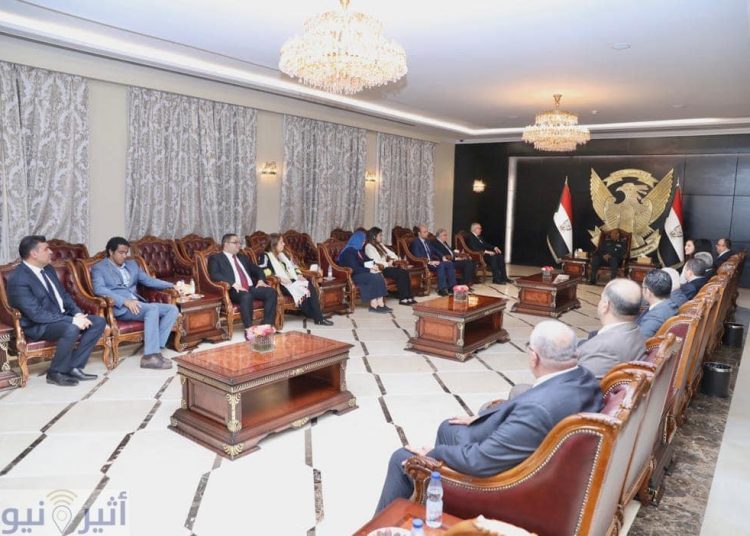 اجتماع بين البرهان و وفد المجتمع المدني المصري