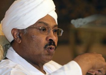 مبارك الفاضل يقول ان الآلية الثلاثية لن تنجح…