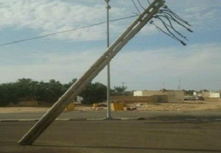 سقوط 10 اعمدة كهربائية بودمدني