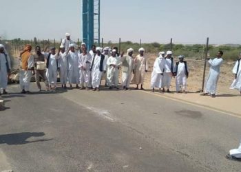 إغلاق طريق شريان الشمال بالكامل بسبب الاحتجاجات المتتالية