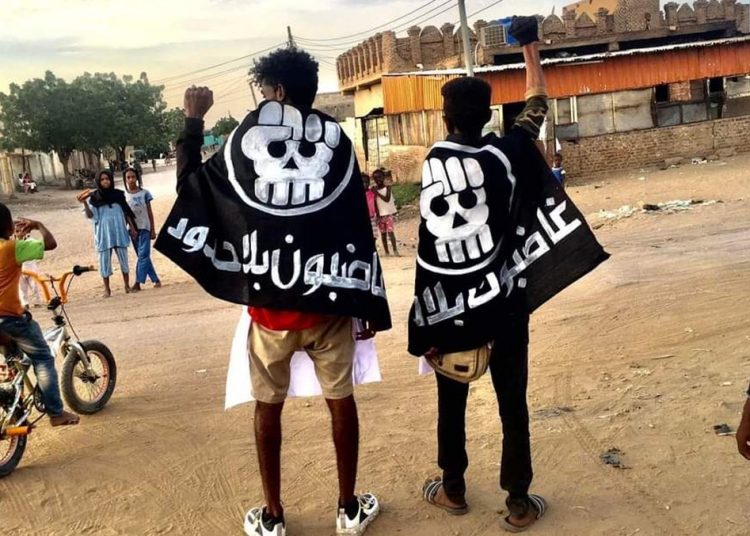 “غاضبون” تدعو لتوحيد مواثيق القوات الثورية