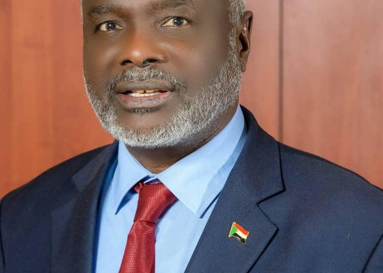 جبريل يؤكد حرص واهتمام الدولة بتطوير وتحديث قطاع التعدين