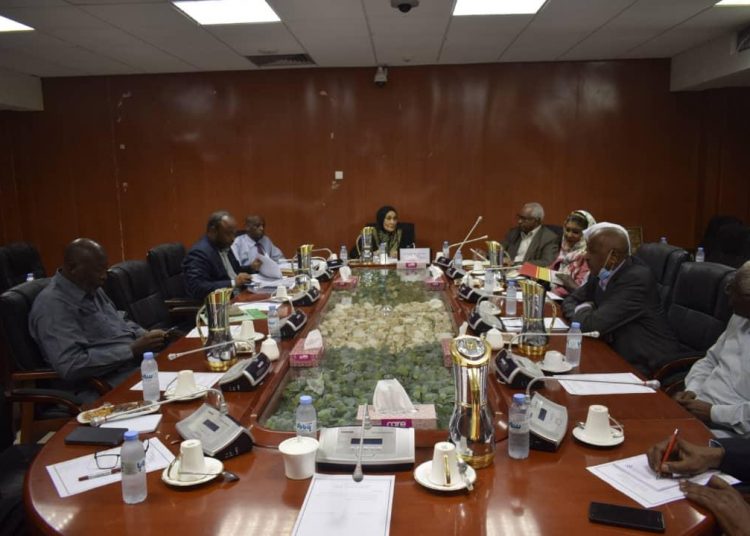 اللجنة الوطنيةلمكافحة غسل الاموال تناقش مسودةالالتزام الفني لجمهورية السودان