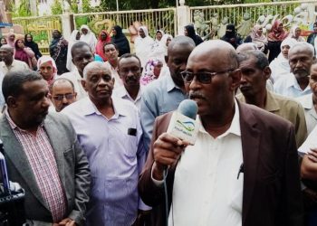 وصول قافلة القضارف لدعم المتاثرين في النيل الازرق