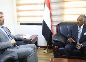 وكيل وزارة الخارجية والسفير البريطاني يبحثان العلاقات بين السودان و اثيوبيا