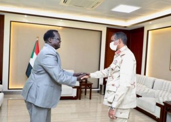 حميدتي يلتقي الأمين العام السابق لمجلس الكنائس