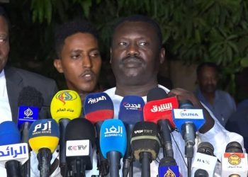 إخراج السودان من الضائقة المعيشية يمثل الهم الأكبر