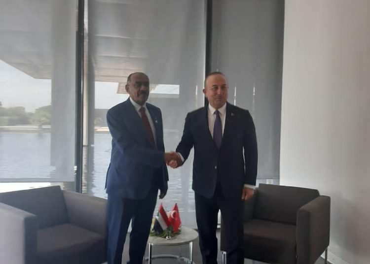 وزير الخلرجية ونظيره التركي يبحثان العلاقات السودانية التركية