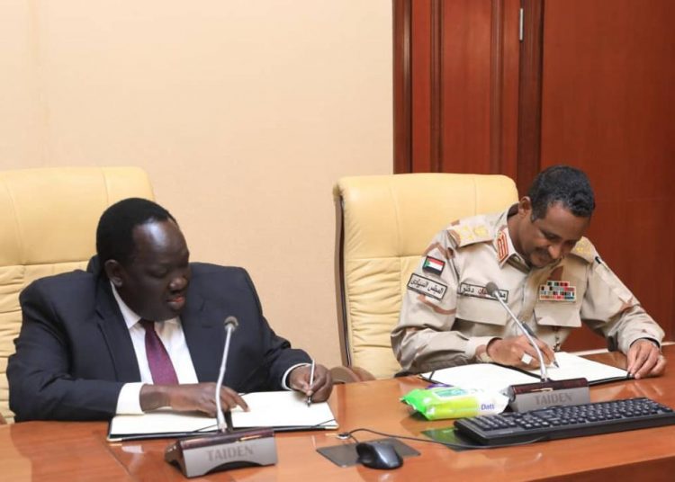 حميدتي يترأس الاجتماع المشترك لوفدي السودان وجنوب السودان