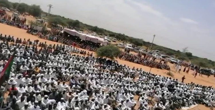 مهل معتصمون معسكر زمزم السلطات الرسمية ١٥ يومًا لتنفيذ جميع مطالباتهم