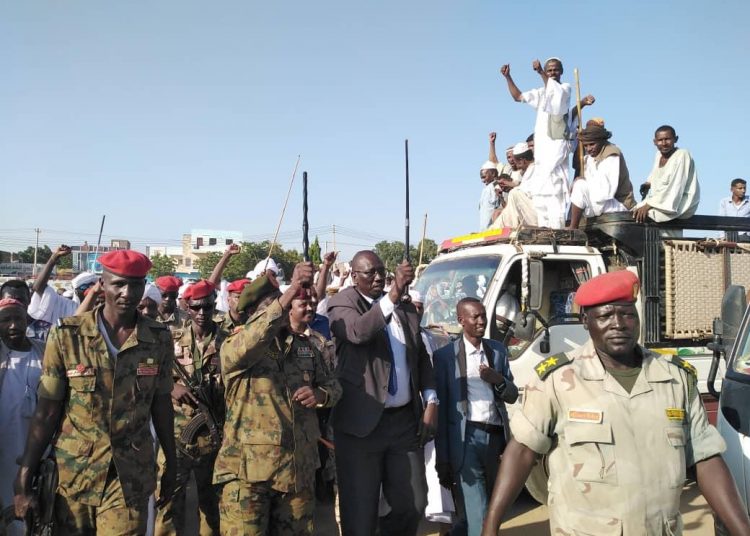 حاكم إقليم النيل الازرق يدشن قافلة قبيلتي رفاعة وكنانة