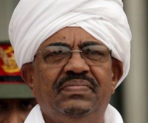 البشير: “أتحمل مسؤولية أحداث ٣٠ يونيو ١٩٨٩”