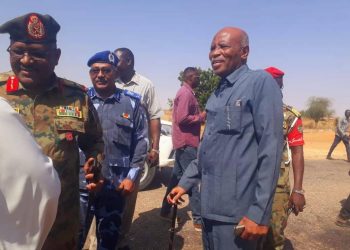 جيليه يقف علي اوضاع نازحي الصراع القبلي