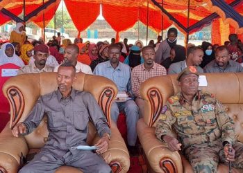 كرشوم يؤكد سعي حكومته للعودة النازحين لمناطقهم