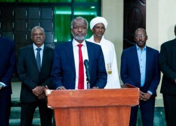 حميدي يقنع الكتلة الديمقراطية بالتوقيع على اتفاق إطاري